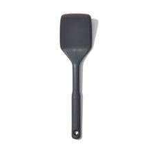 Load image into Gallery viewer, OXO Good Grips Silicone Everyday Flexible Turner - Peppercorn, top view.