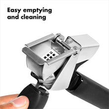 Load image into Gallery viewer, OXO Good Grips Garlic Press - Black