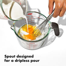 Load image into Gallery viewer, OXO Good Grips Glass Measuring Cup with Lid - 500ml, spout designed for a dripless pour.