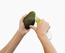 Load image into Gallery viewer, Joseph Joseph GoAvocado 3-in-1 Avocado Slicer - Green