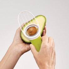 Load image into Gallery viewer, Joseph Joseph GoAvocado 3-in-1 Avocado Slicer - Green