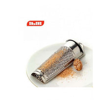 Load image into Gallery viewer, Ibili Stainless Steel Nutmeg Grater - 13.5cm, lifestyle image.