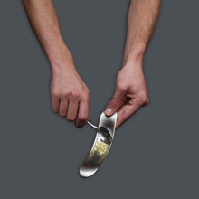 Load image into Gallery viewer, Joseph Joseph Garlic Rocker 100 - Stainless Steel