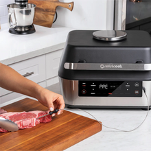 Load image into Gallery viewer, Nutricook Smart Air Fryer Grill XL, 6-in-1 Indoor Smart Grill, 8,5L Cooking Pot, 6L Airfryer Basket, 31 x 24.5cm Grill Plate - 1760W