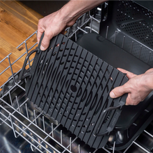 Load image into Gallery viewer, Nutricook Smart Air Fryer Grill XL, 6-in-1 Indoor Smart Grill, 8,5L Cooking Pot, 6L Airfryer Basket, 31 x 24.5cm Grill Plate - 1760W