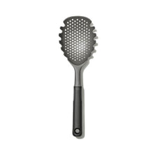 Load image into Gallery viewer, OXO Good Grips Pasta Scoop Strainer - Black