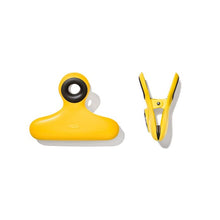 Load image into Gallery viewer, OXO Good Grips Magnetic Heavy-Duty Clips - 4 Piece, view from 2 different angles.