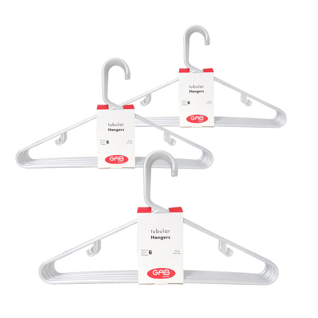 Gab Plastic Set of 18 Adult Hangers - White