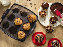 Load image into Gallery viewer, Tefal Crispybake Silicone Muffins Pan, 9 Pieces - Retractable, 30 x 29cm