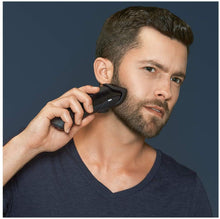 Load image into Gallery viewer, Braun Beard Trimmer with 2 Comb Attachments + Soft Bag