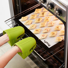 Load image into Gallery viewer, Lekue Non-Stick Silicone Baking Mat - 60 x 40cm, Transparent
