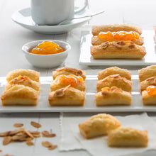 Load image into Gallery viewer, Lekue Silicone Baking Financier Mold with 20 Cavities - Black
