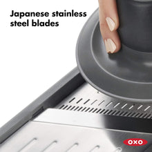 Load image into Gallery viewer, OXO Good Grips Chef&#39;s Mandoline 2.0 - Metric System, stainless steel blades.
