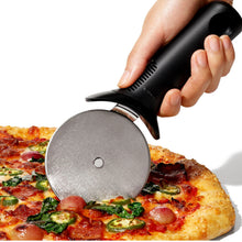 Load image into Gallery viewer, OXO Good Grips Pizza Wheel - Black
