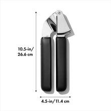 Load image into Gallery viewer, OXO Good Grips Garlic Press - Black, graphic with dimensions.
