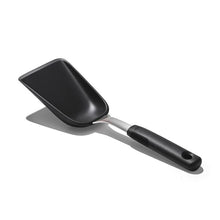 Load image into Gallery viewer, OXO Good Grips Sheet Pan Roasting Scoop - Black

