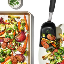 Load image into Gallery viewer, OXO Good Grips Sheet Pan Roasting Scoop - Black
