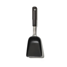 Load image into Gallery viewer, OXO Good Grips Sheet Pan Roasting Scoop - Black
