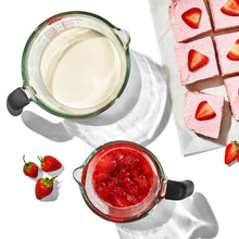 Load image into Gallery viewer, Lifestyle image of OXO Good Grips Glass Measuring Cup - 1000ml.
