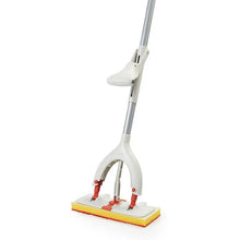 Load image into Gallery viewer, OXO Good Grips Microfiber Butterfly Mop, bottom half, side view.
