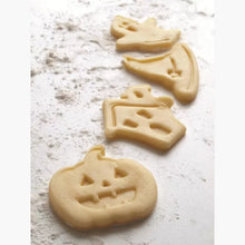 Load image into Gallery viewer, Ibili Halloween Cookie Cutters with Ejectors, Set of 4
