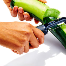 Load image into Gallery viewer, OXO Good Grips Swivel Peeler - Black
