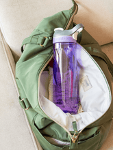 Load image into Gallery viewer, Contigo Cortland Autoseal Water Bottle, 720 ml - Purple
