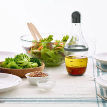 Load image into Gallery viewer, Lekue Dressing Shaker - 180ml

