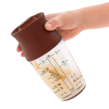 Load image into Gallery viewer, Lekue Crepes and Pancake Shaker - 500ml
