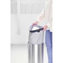 Load image into Gallery viewer, Brabantia Laundry Bin with Inner Removable Lining, Plastic Lid - Matt Steel, 35 Liters
