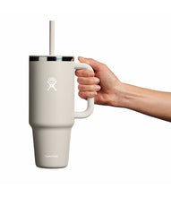 Load image into Gallery viewer, Hydroflask Travel Tumbler - 950ml (32oz), Oat
