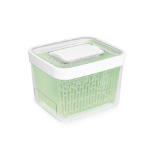 Load image into Gallery viewer, OXO Good Grips Greensaver Produce Keeper - 4000ml.
