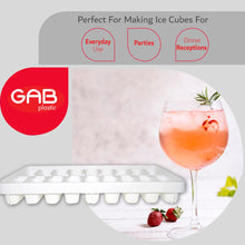 Load image into Gallery viewer, Gab Plastic Set of 4 Ice Cube Trays - White
