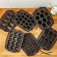 Load image into Gallery viewer, Tefal Crispybake Silicone Canneles, 10 pieces - 29 x 21cm
