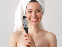 Load image into Gallery viewer, Beper Hair Brush with Rotating Cable, 170ºC
