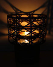 Load image into Gallery viewer, Yankee Candle Cigar Lounge Barrel Shade - Dark Brown

