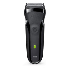 Load image into Gallery viewer, Braun Series 3 Shaver for Men
